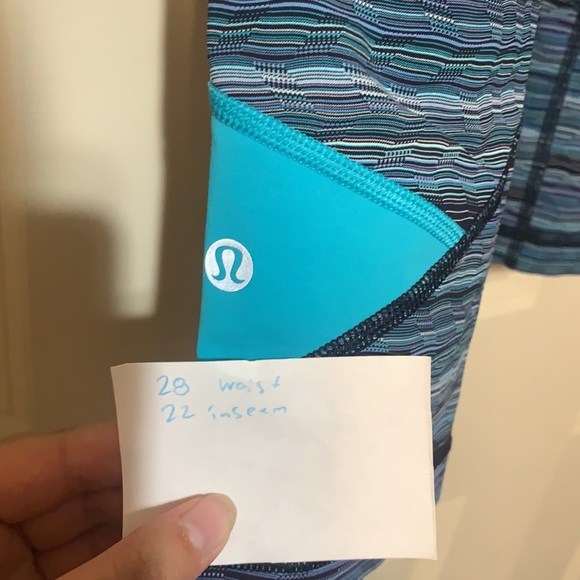 Lululemon leggings - Picture 4 of 5